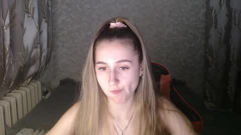 annieee_smith online show from 12/14/25, 02:55