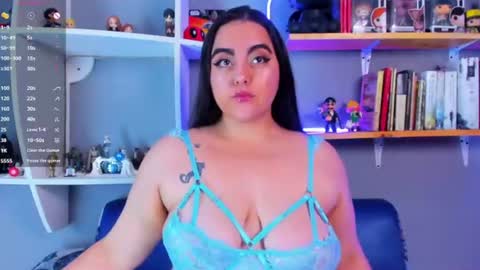 Snapshot of annieesweett_ chatting on 06/21/26, 10:29 Annie Sweet Cherry online show from 06/21/26, 10:29