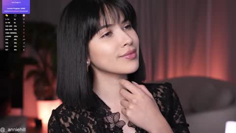 Snapshot of anniehillofficial_ chatting on 01/25/25, 08:10 anniehillofficial_ online show from 01/25/25, 08:10