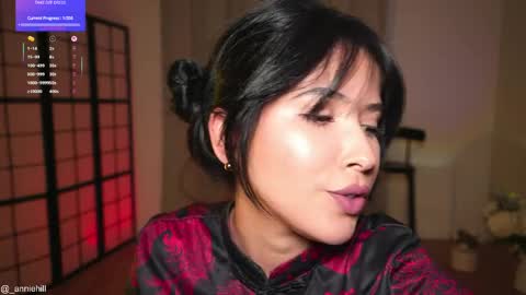 anniehillofficial_ online show from 04/26/26, 07:22
