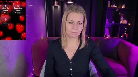 Annie online show from 01/12/25, 05:45