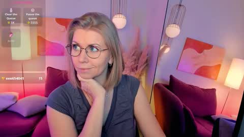 Annie online show from 02/10/26, 06:39