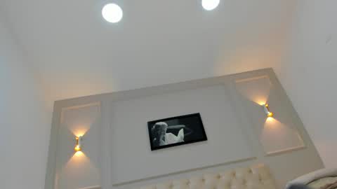 Annie online show from 12/30/24, 11:59