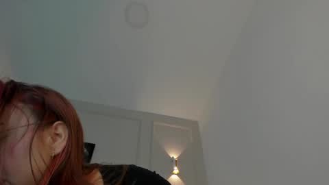 Annie online show from 03/11/25, 11:44