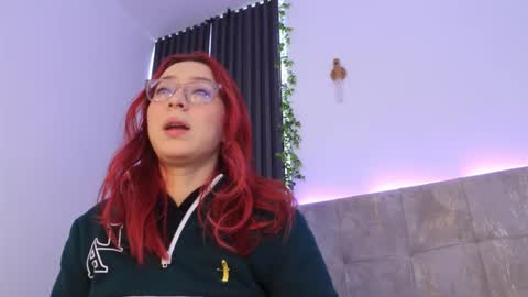 Annie online show from 09/19/25, 12:50