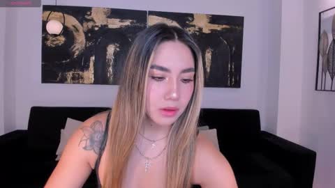 Annie Monroe online show from 11/10/25, 11:42