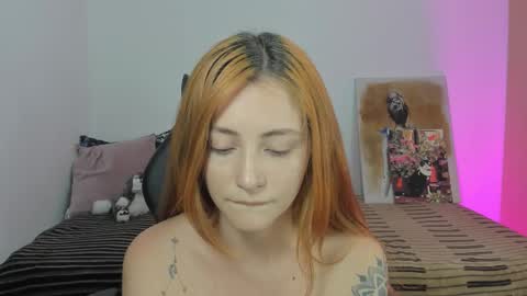 Annie online show from 02/11/26, 03:33