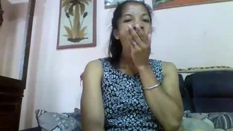 anniesexy1 online show from 02/01/26, 05:39