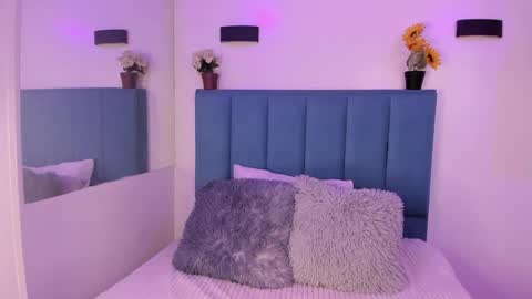 Annie Evans  online show from 01/17/26, 03:17