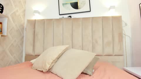 Annie Queen online show from 02/13/26, 02:07