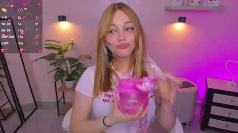 VIVIANNA online show from 03/02/26, 03:20