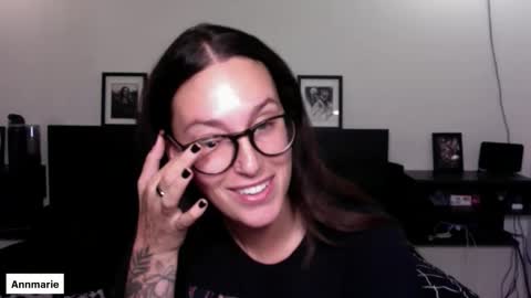 Snapshot of annmarieferrara chatting on 10/27/25, 03:38 Ann online show from 10/27/25, 03:38