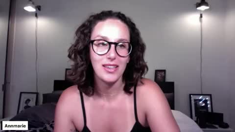 Snapshot of annmarieferrara chatting on 07/08/26, 01:43 Ann online show from 07/08/26, 01:43