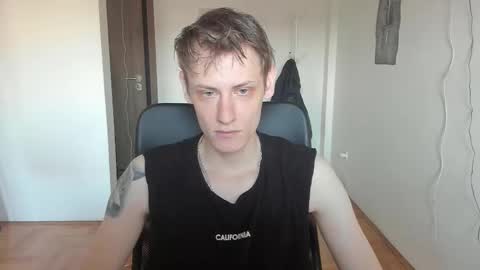    online show from 12/22/25, 01:52