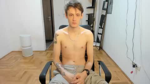    online show from 02/11/26, 02:49