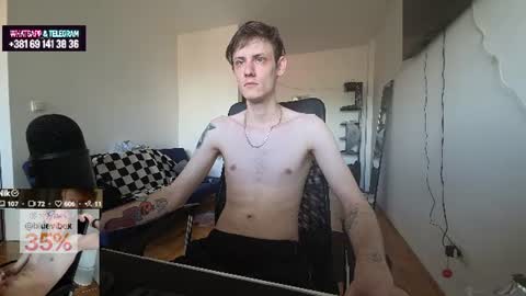 Snapshot of annonimsick chatting on 06/20/26, 01:14 online show from 06/20/26, 01:14