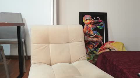 annrousse online show from 01/26/25, 06:59