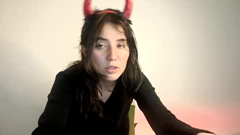 annrousse online show from 10/10/25, 02:43