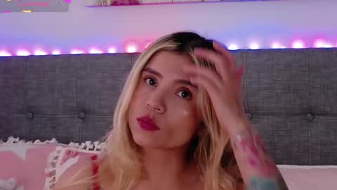 Antonella Lee online show from 01/09/26, 05:48