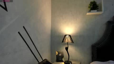 Snapshot of anntoniawood chatting on 12/03/24, 12:16 Anntonia Woods  online show from 12/03/24, 12:16