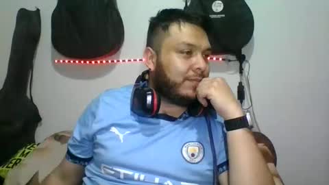 lion kennedy independent model moderator online show from 10/31/25, 09:54