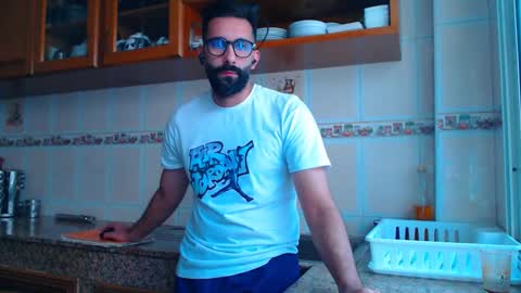 adrenalinE online show from 10/12/25, 03:11