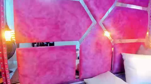 Snapshot of anny_bridge chatting on 03/13/26, 09:54 Anny bridge online show from 03/13/26, 09:54