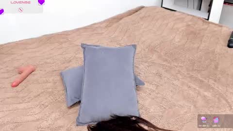 anny_leps online show from 02/19/25, 01:40