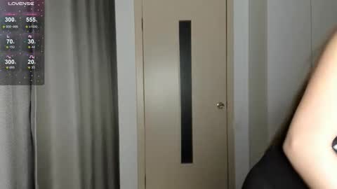 anny_leps online show from 11/28/25, 12:30