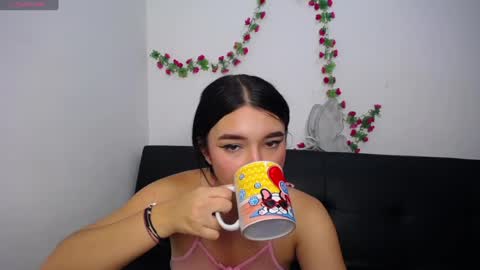 Anny online show from 04/28/26, 04:34