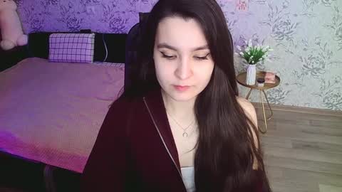 Snapshot of anny_shine chatting on 01/05/25, 01:03 Annie online show from 01/05/25, 01:03