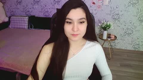 Snapshot of anny_shine chatting on 01/09/25, 05:23 Annie online show from 01/09/25, 05:23