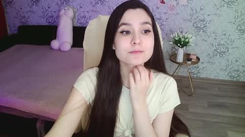 Snapshot of anny_shine chatting on 02/07/25, 03:34 Annie online show from 02/07/25, 03:34