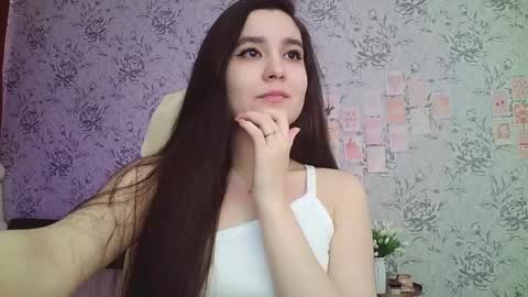 Snapshot of anny_shine chatting on 02/10/25, 09:25 Annie online show from 02/10/25, 09:25