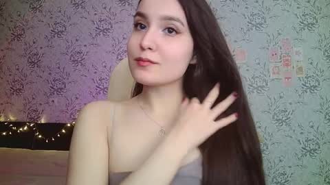 Snapshot of anny_shine chatting on 09/16/25, 10:22 Annie online show from 09/16/25, 10:22