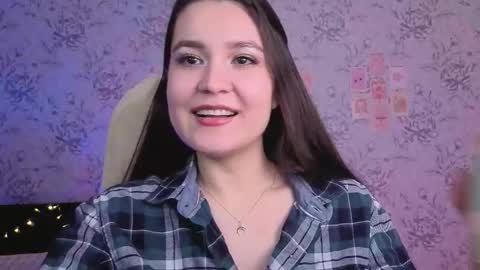 Snapshot of anny_shine chatting on 11/16/25, 10:54 Annie online show from 11/16/25, 10:54