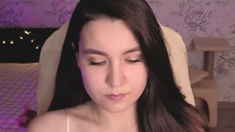 Annie online show from 06/16/26, 10:34