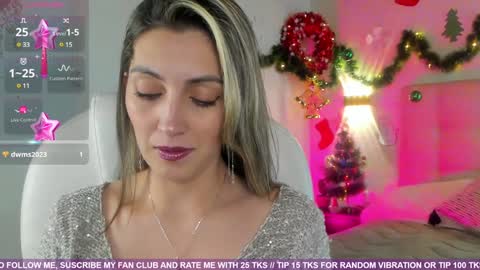 Snapshot of anny_sweet72 chatting on 12/22/24, 12:49 Anny online show from 12/22/24, 12:49