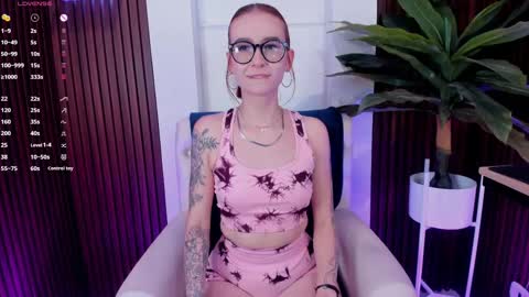 Ana online show from 02/21/25, 04:16