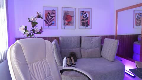 Ana online show from 02/07/26, 07:17