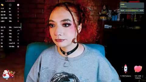 Anny  IG online show from 12/18/25, 03:12