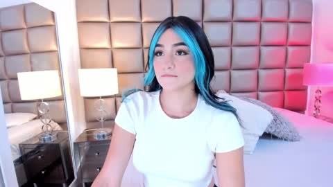    online show from 02/01/25, 09:40