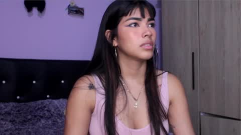 anny online show from 10/22/25, 01:06