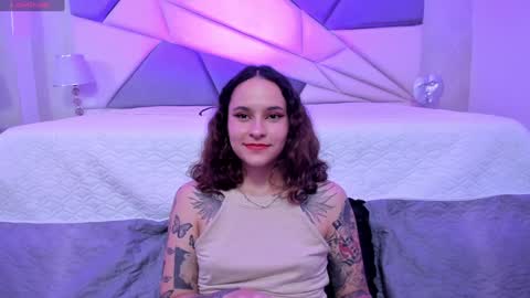 AnnyT online show from 01/26/25, 11:50