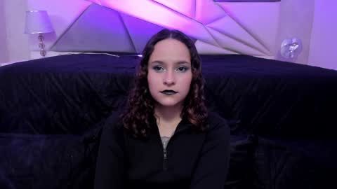 AnnyT online show from 02/02/25, 08:51