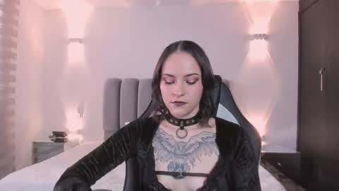 AnnyT online show from 01/07/26, 09:28