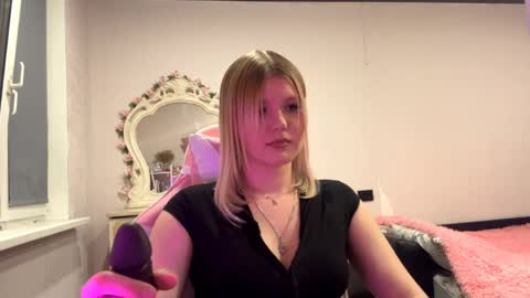 annyvibess online show from 05/17/26, 07:10