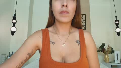 AnnyXhot online show from 04/14/26, 11:16