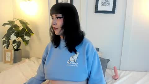 anny online show from 06/12/26, 04:44