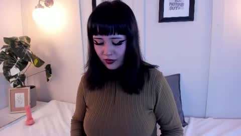 anny online show from 06/25/26, 05:12